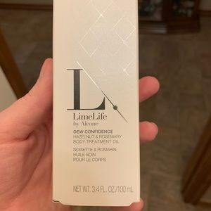 LimeLife DEW CONFIDENCE
HAZELNUT & ROSEMARY - BODY TREATMENT OIL